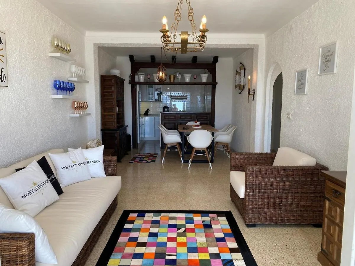 Ferienwohnung Casacarl Roses Apartment